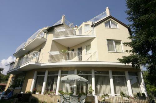 Solaris Apartments Saints Constantine and Helena Exterior photo